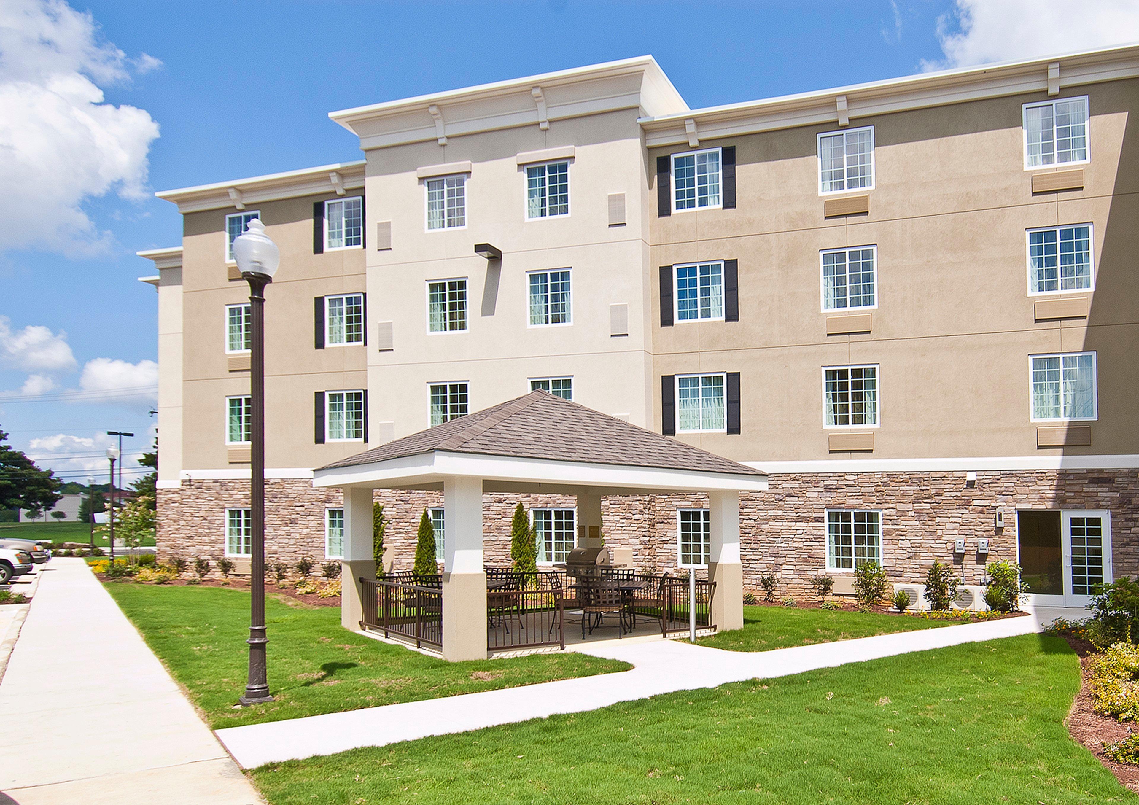Candlewood Suites Tupelo By Ihg Экстерьер фото
